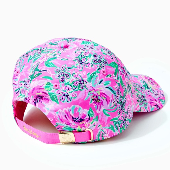 🆕 Lilly Pulitzer Run Around Hat Paws for a Cause - Picture 5 of 14